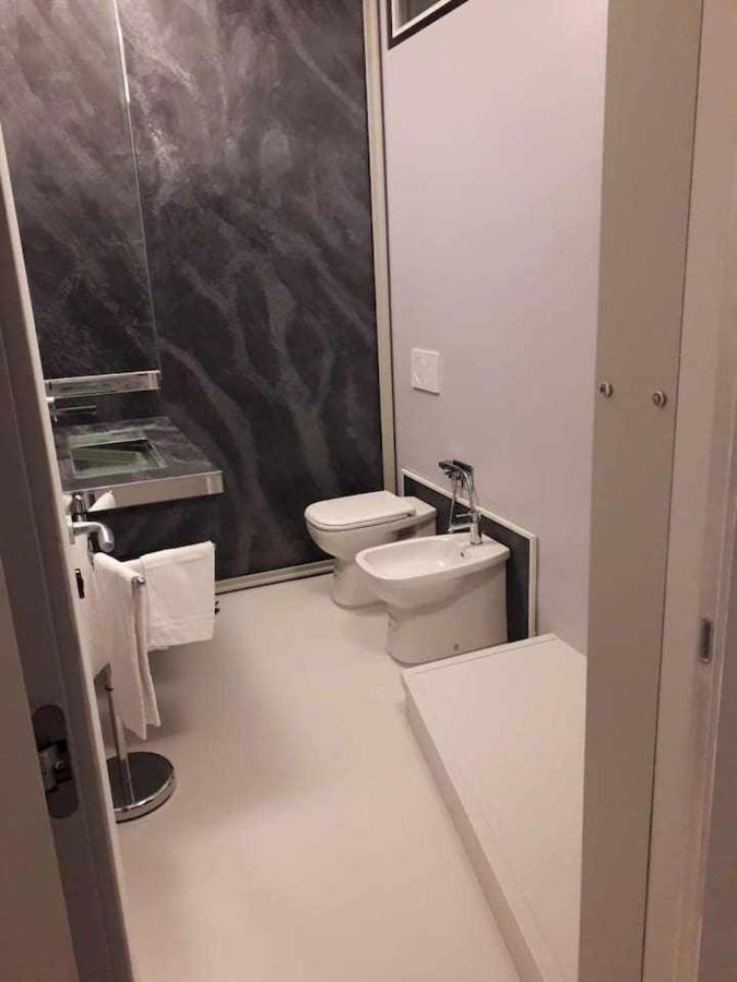 パヴィーアLa Casa Di Morazzone Giuliaアパートメント エクステリア 写真